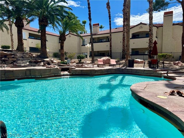 2975 Bluegrass Lane 321, Henderson, NV 89074