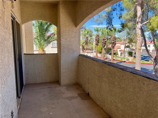 2975 Bluegrass Lane 321, Henderson, NV 89074