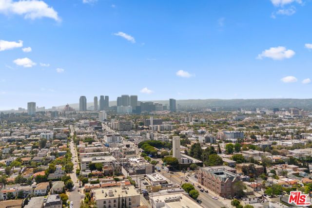 1433 Livonia Avenue, Los Angeles, CA 90035