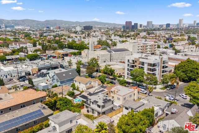 1433 Livonia Avenue, Los Angeles, CA 90035