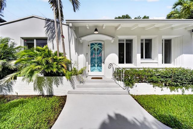 8250 NE 3rd Ct, Miami, FL 33138