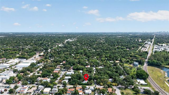 8250 NE 3rd Ct, Miami, FL 33138