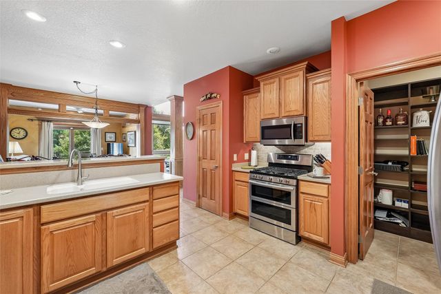 3315 NE Renaissance Drive, Ankeny, IA 50021