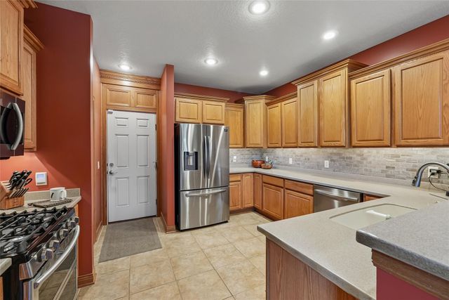3315 NE Renaissance Drive, Ankeny, IA 50021