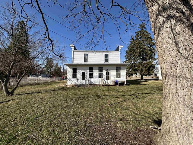 308-310 W Madison Street, Spring Green, WI 53588