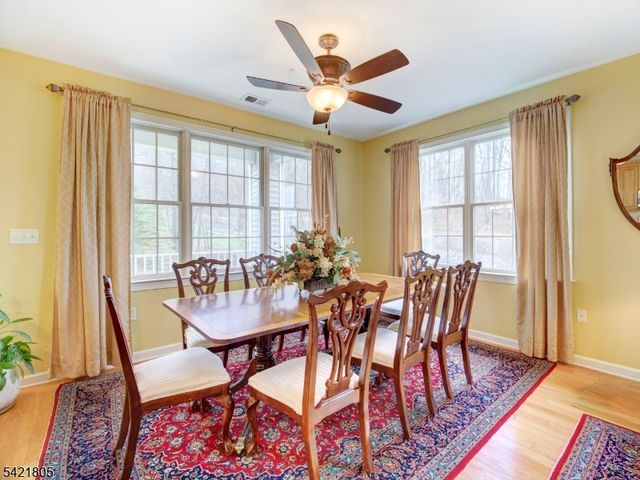 9 Zachary Way, Mount Arlington Boro, NJ 07856