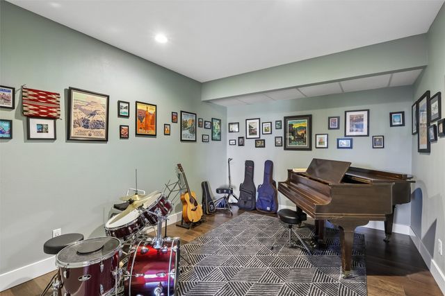 7728 NW 95th Court, Johnston, IA 50131