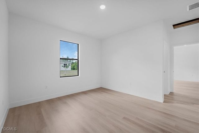 8044 Buttercup CIR, Labelle, FL 33935