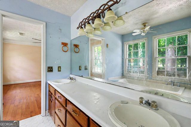 518 Spring Street, Villa Rica, GA 30180