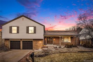 8345 E Hinsdale Avenue, Centennial, CO 80112