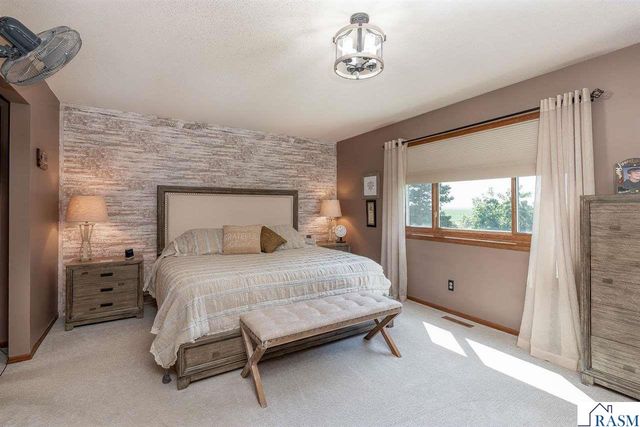 20206 Monks Avenue, Mankato, MN 56001