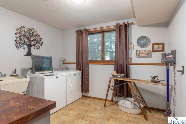 20206 Monks Avenue, Mankato, MN 56001