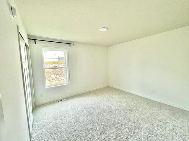 23268 Farmstead Way, Rogers, MN 55374