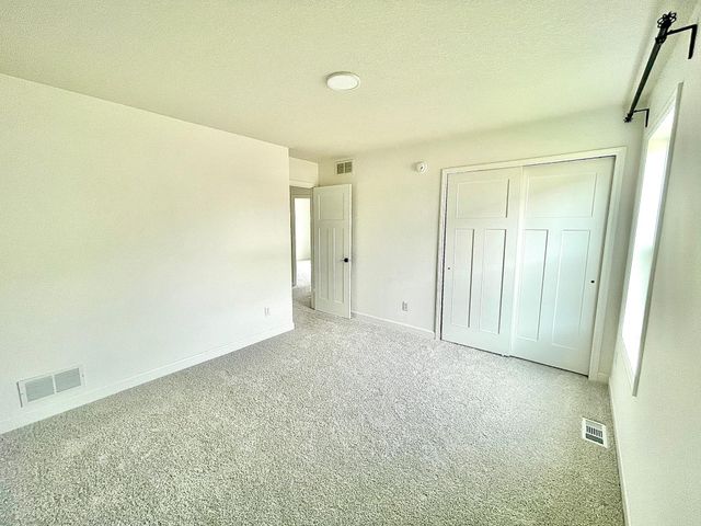 23268 Farmstead Way, Rogers, MN 55374