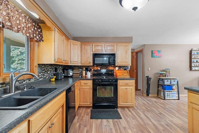 630 MT MARY DRIVE, Green Bay, WI 54311
