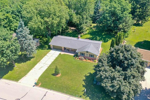 630 MT MARY DRIVE, Green Bay, WI 54311