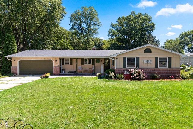 630 MT MARY DRIVE, Green Bay, WI 54311