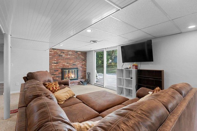 630 MT MARY DRIVE, Green Bay, WI 54311
