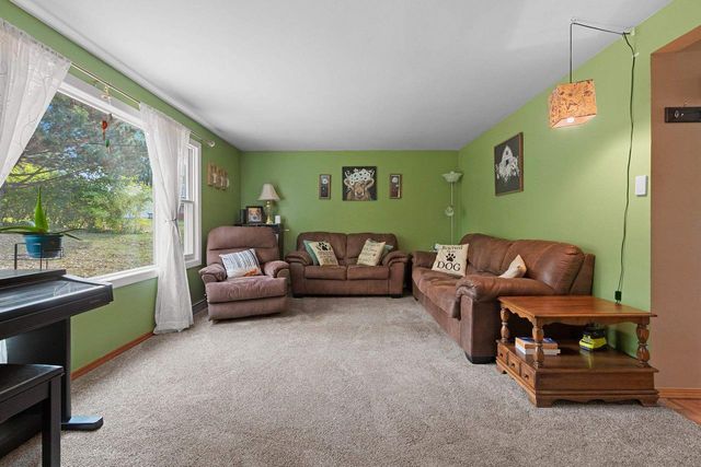 630 MT MARY DRIVE, Green Bay, WI 54311