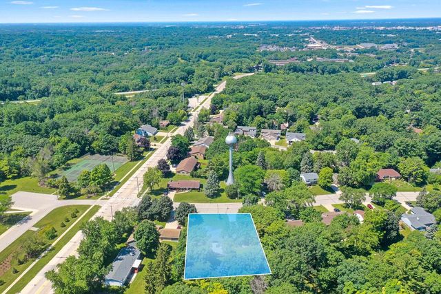 630 MT MARY DRIVE, Green Bay, WI 54311
