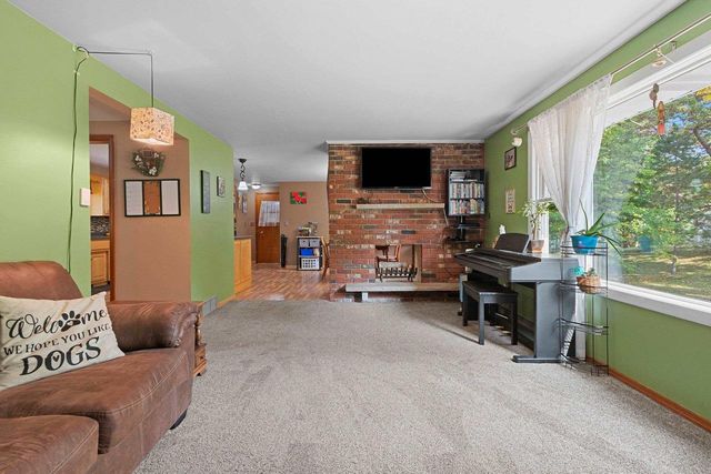 630 MT MARY DRIVE, Green Bay, WI 54311