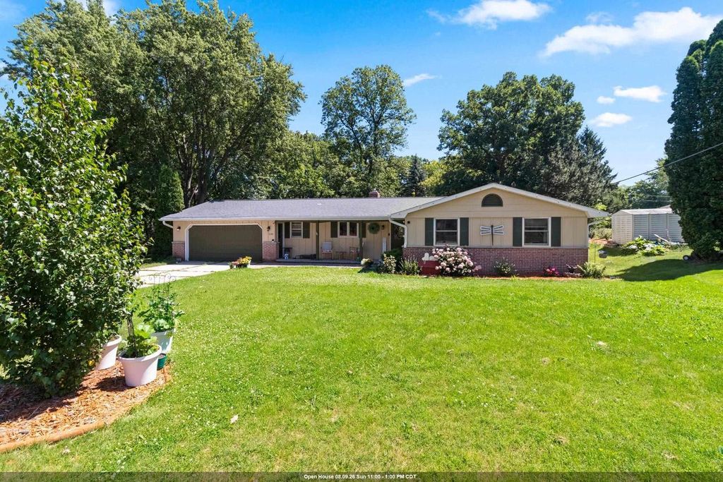 630 MT MARY DRIVE, Green Bay, WI 54311
