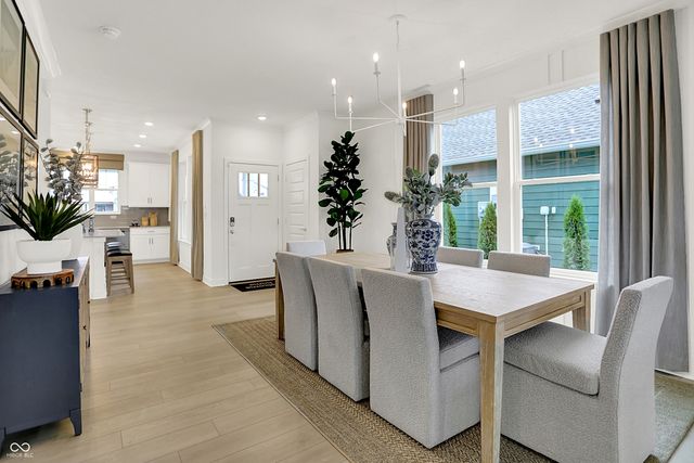 5199 Nettleton Way, Avon, IN 46123