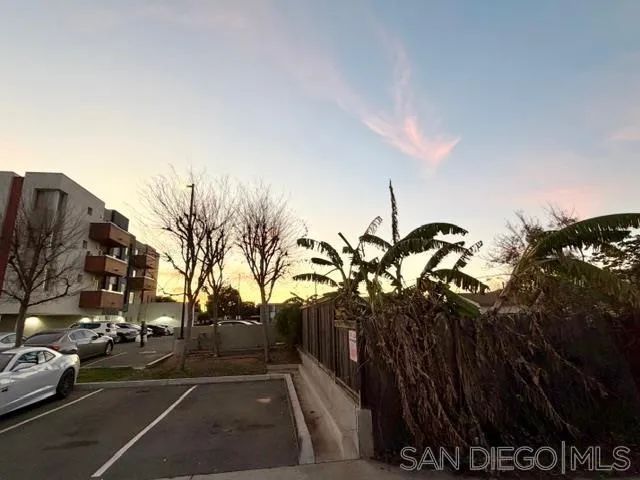 645 Florence St, Imperial Beach, CA 91932