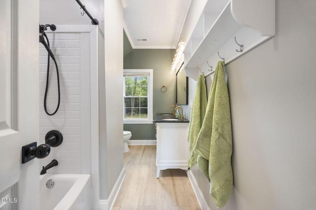 953 Bonlee Bennett Road, Siler City, NC 27344