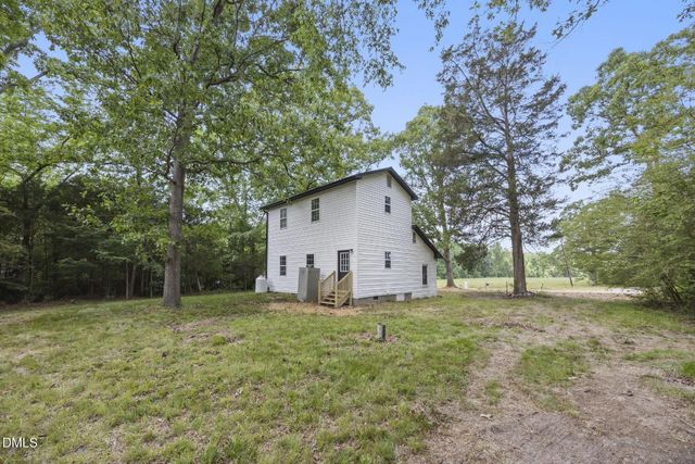 953 Bonlee Bennett Road, Siler City, NC 27344