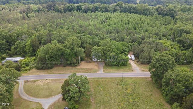 953 Bonlee Bennett Road, Siler City, NC 27344