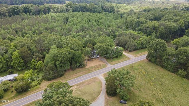 953 Bonlee Bennett Road, Siler City, NC 27344