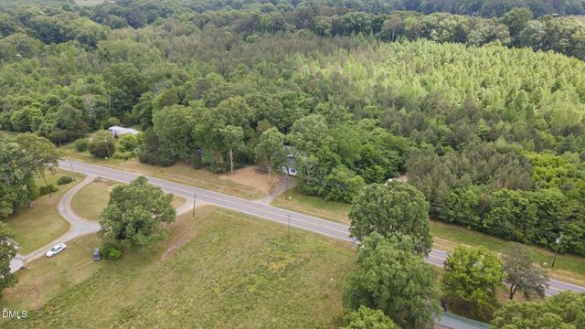 953 Bonlee Bennett Road, Siler City, NC 27344