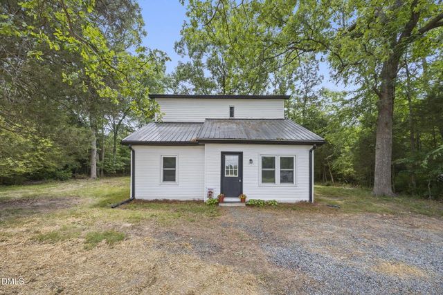 953 Bonlee Bennett Road, Siler City, NC 27344