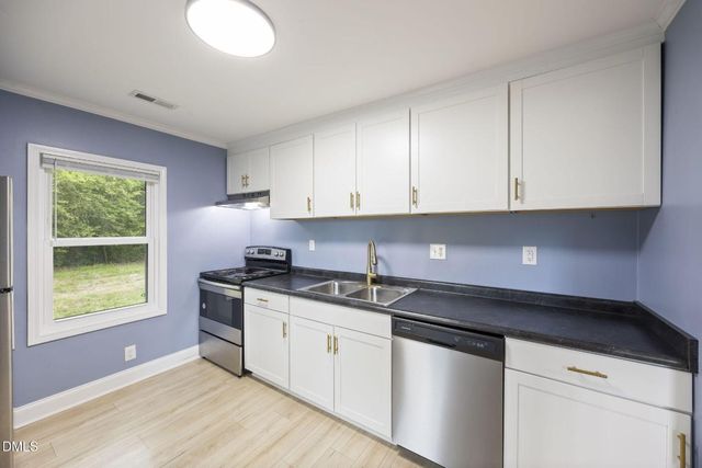 953 Bonlee Bennett Road, Siler City, NC 27344