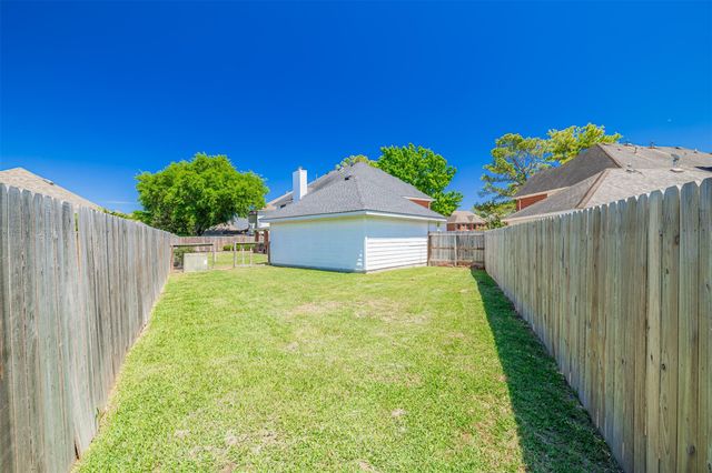 15831 Cade Court, Houston, TX 77095