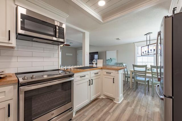 1726 65th Street, Galveston, TX 77551