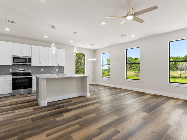3505 Brazos River Drive, Granbury, TX 76048