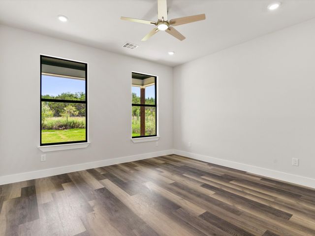 3505 Brazos River Drive, Granbury, TX 76048