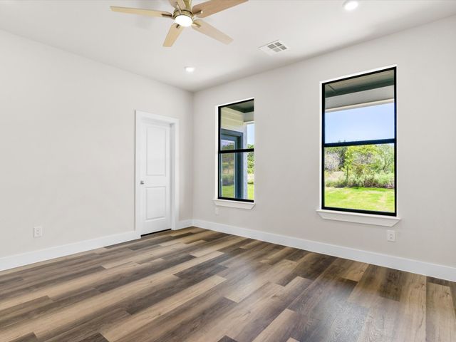 3505 Brazos River Drive, Granbury, TX 76048