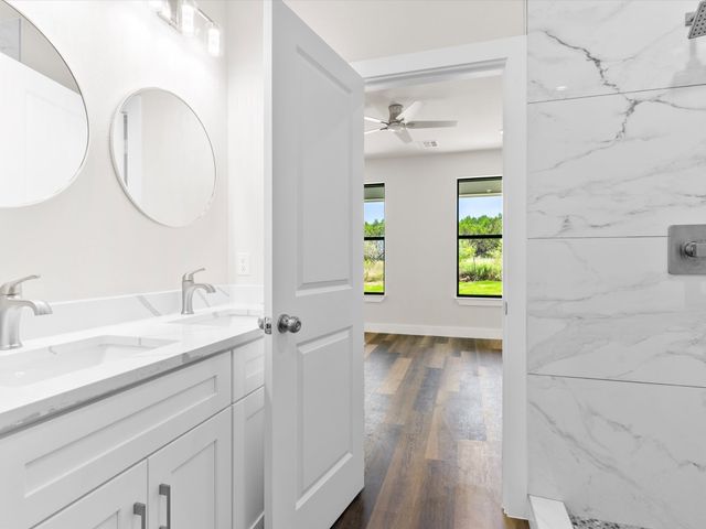 3505 Brazos River Drive, Granbury, TX 76048