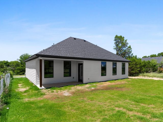 3505 Brazos River Drive, Granbury, TX 76048