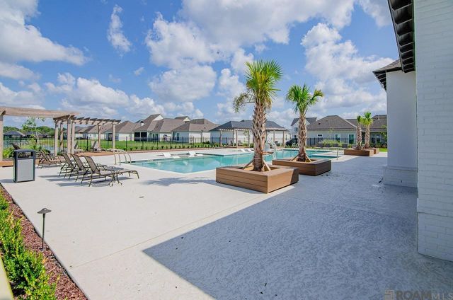 339 Glenthorne Dr, Gonzales, LA 70737