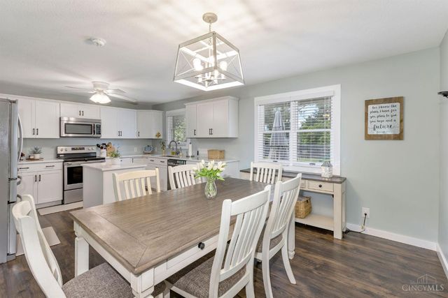 2097 Bonniedale Drive, Bellbrook, OH 45305