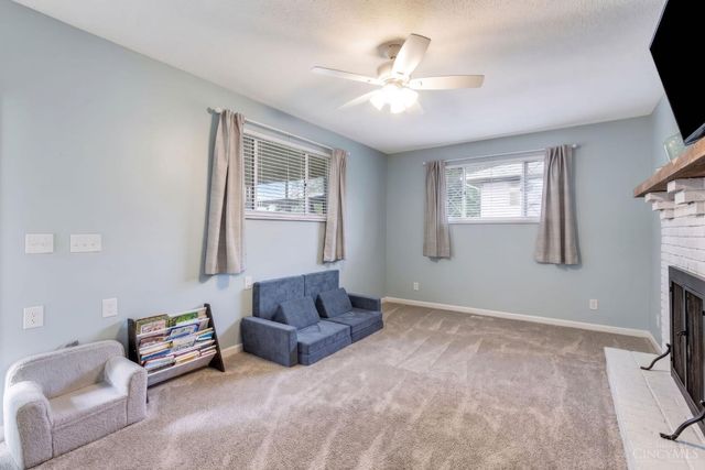 2097 Bonniedale Drive, Bellbrook, OH 45305