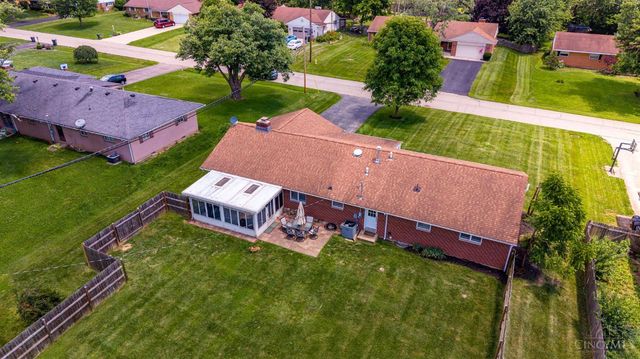 2097 Bonniedale Drive, Bellbrook, OH 45305