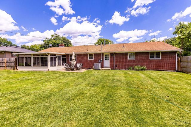 2097 Bonniedale Drive, Bellbrook, OH 45305