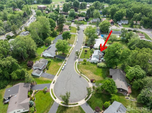 6 Eileen Court, East Brunswick, NJ 08816