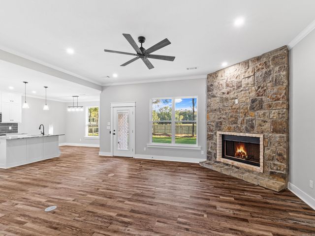 21 Libra Lane, Ward, AR 72176