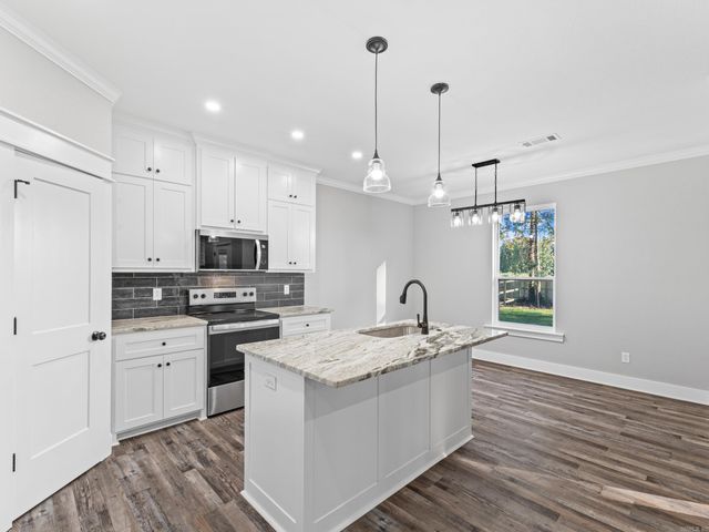 21 Libra Lane, Ward, AR 72176